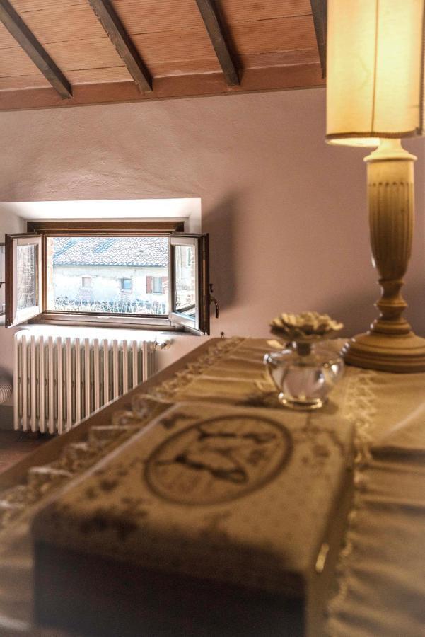 Casa Del Priore Usigliano Kültér fotó