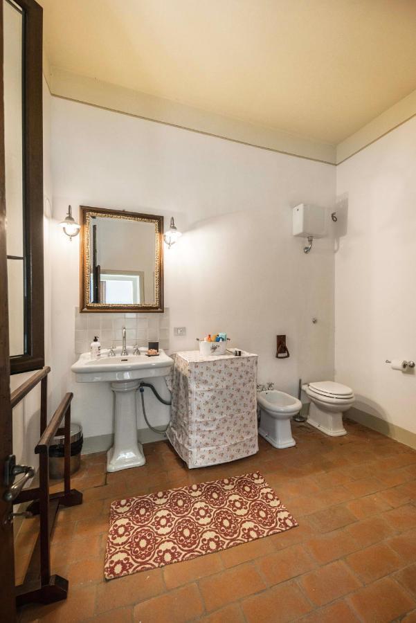 Casa Del Priore Usigliano Kültér fotó