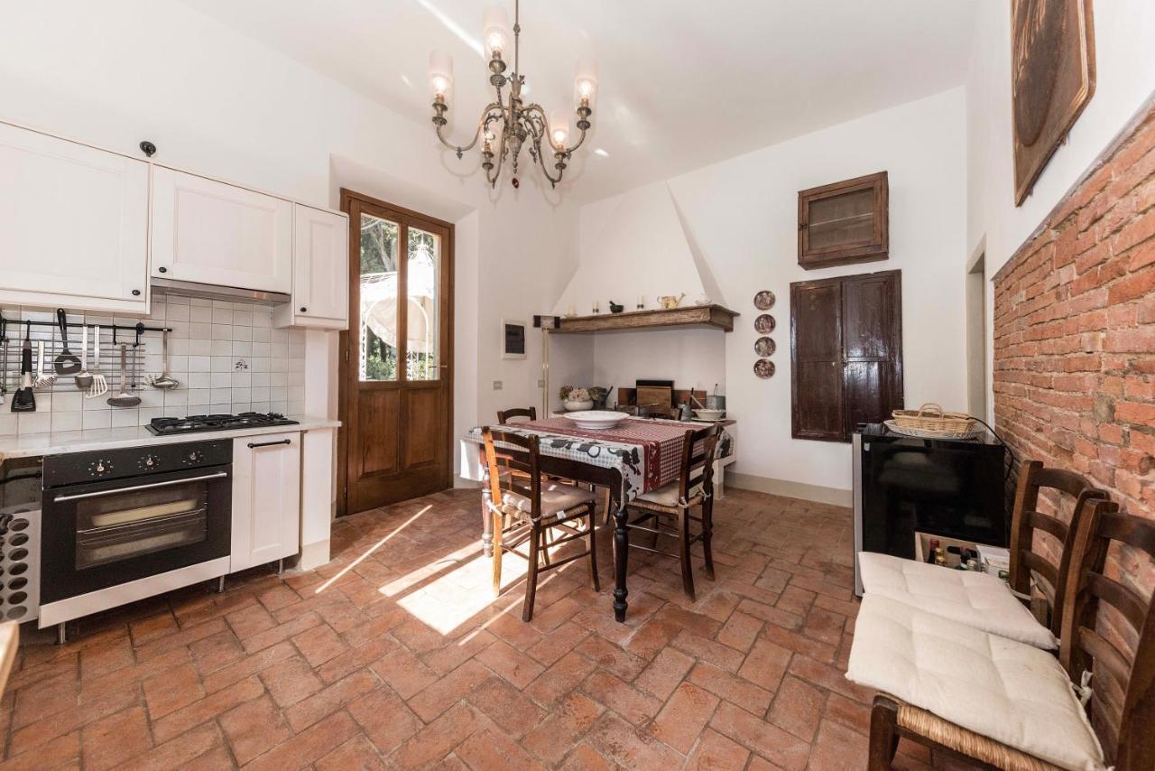 Casa Del Priore Usigliano Kültér fotó