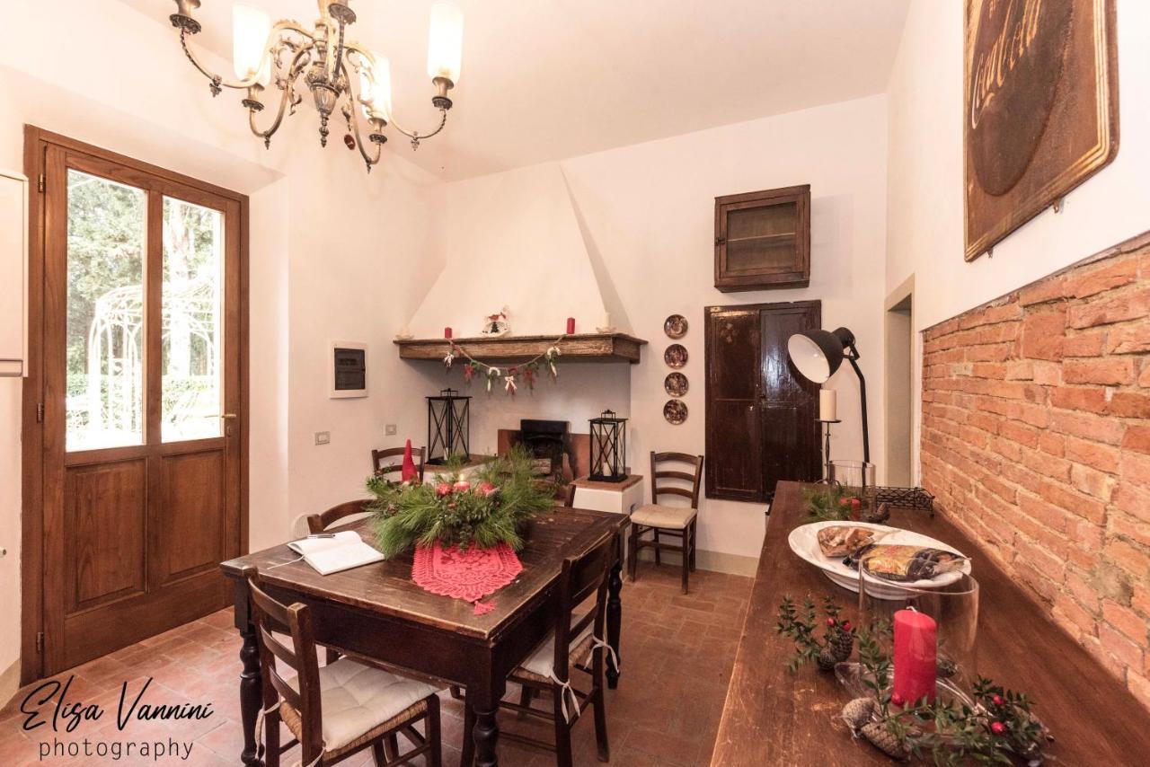 Casa Del Priore Usigliano Kültér fotó